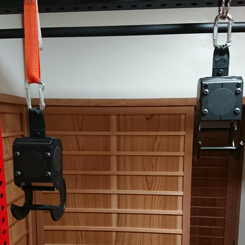 Adjustable Dumbbell Spotter System – Max Load Support for Safe Strength Training
