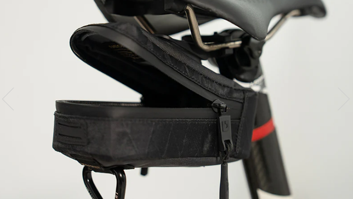 Waterproof Bicycle Saddle Bag – Compact 0.5L Bike Seat Pack for Tools, Keys, and Essentials