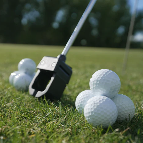 Effortless Golf Tee Tool – No Bending, No Strain, Just Play