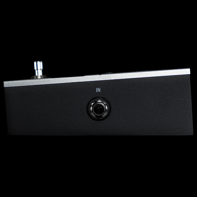 Compact Guitar Pitch Shifter with Natural Octave Effects