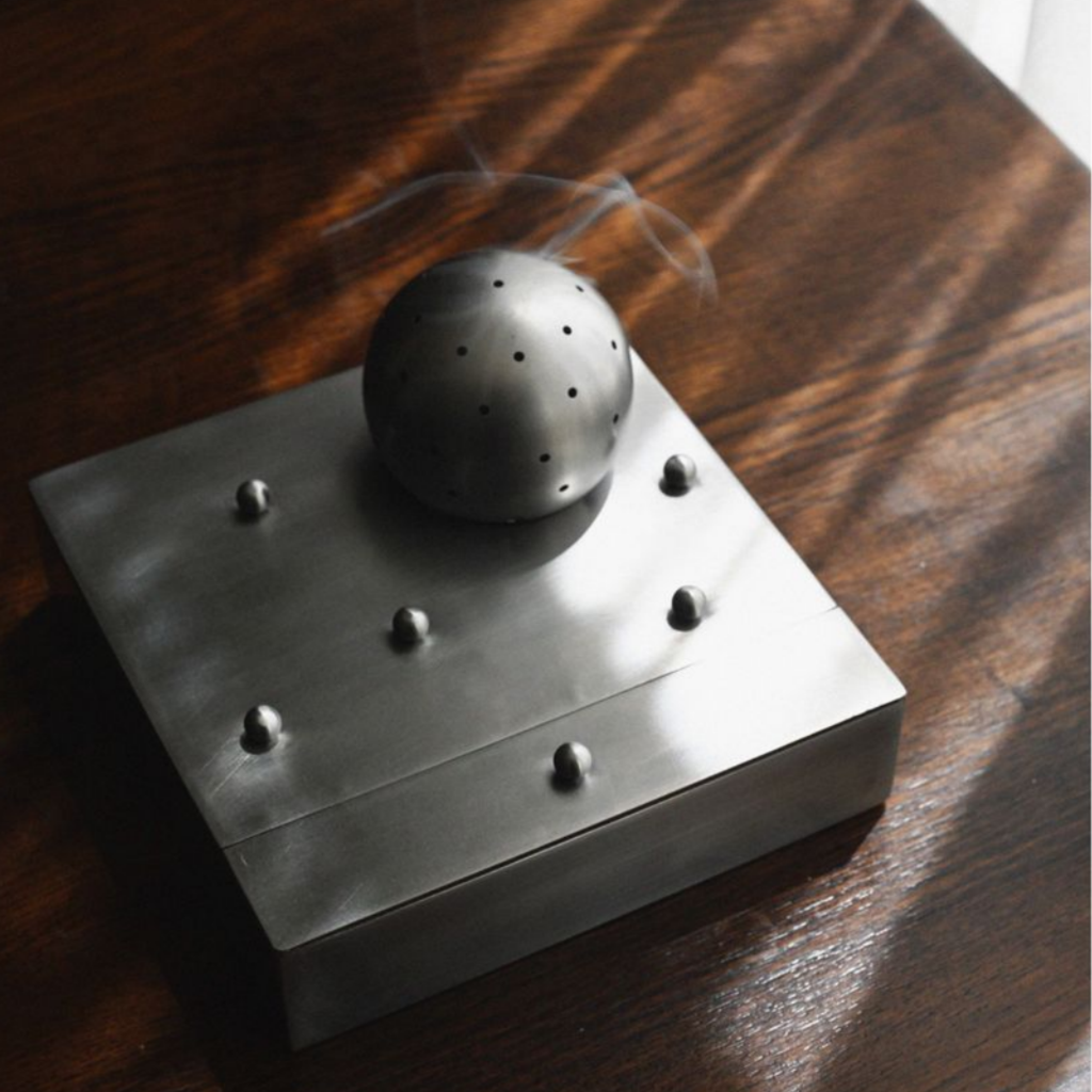 Modern Geometric Incense Burner – Compact, Elegant & Durable
