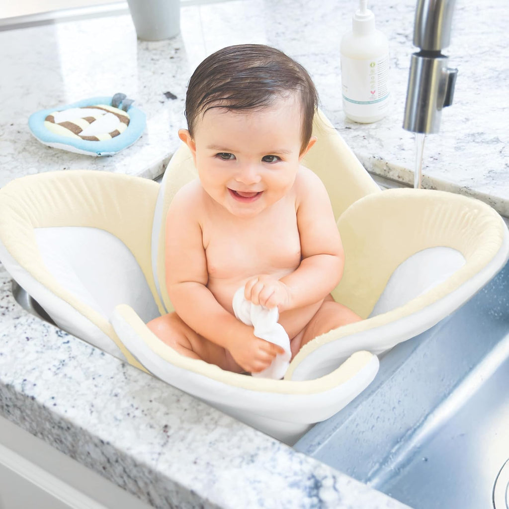 Plush Baby Bath Seat – Soft Sink Support for Newborns & Infants