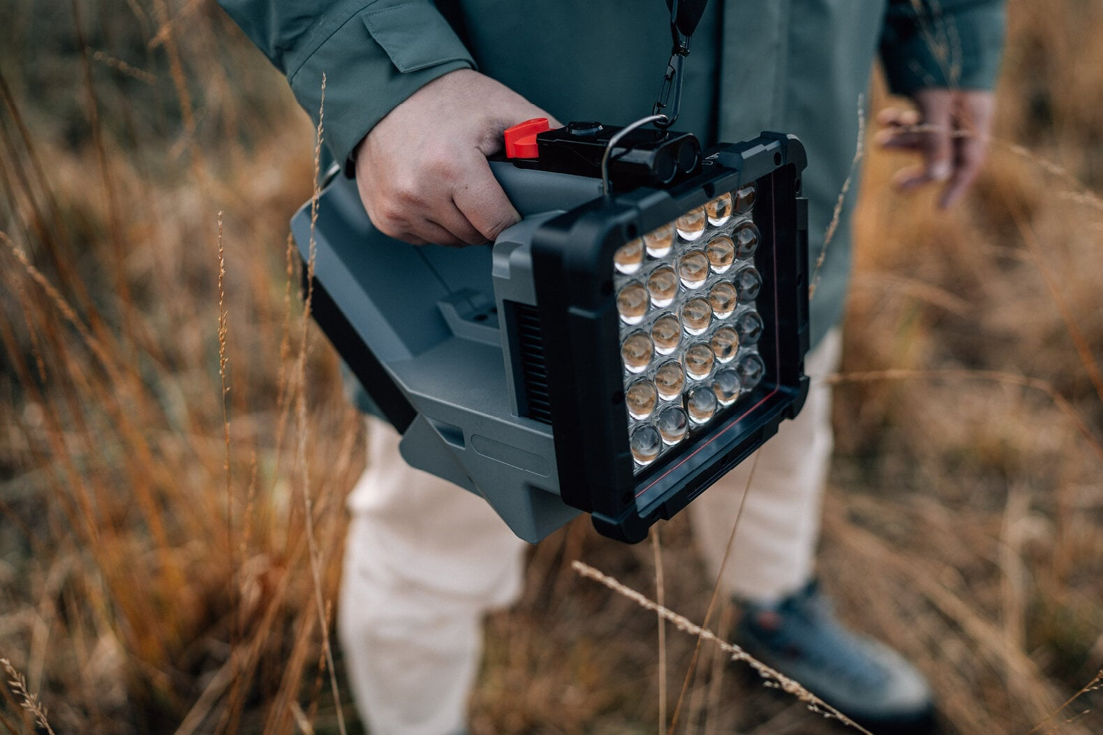 Heavy-Duty Tactical Searchlight with Laser & LED Hybrid Matrix – Long-Range Waterproof Rechargeable Spotlight