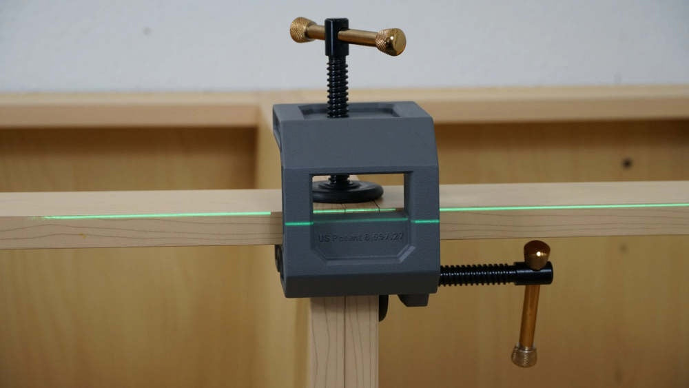Heavy-Duty Dual-Action Case Clamp – Universal 90-Degree Cabinet and Box Assembly Clamping Tool