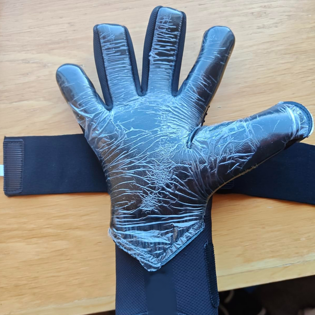 Pro-Grip Goalkeeper Gloves – Professional Strap-Free Lightweight Gloves for Match and Training